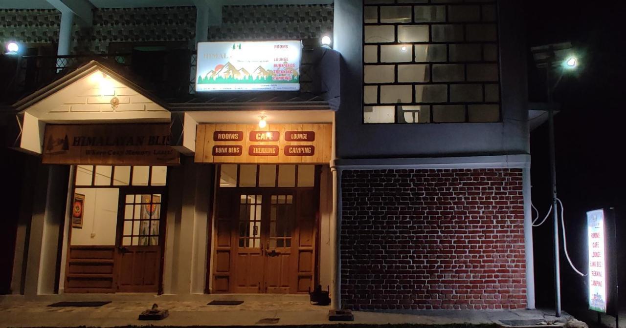 Himalayan Bliss Hotel Chakrāta Esterno foto