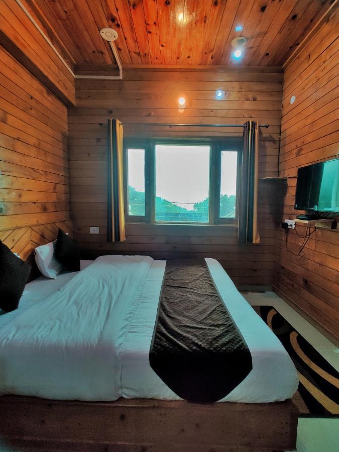 Himalayan Bliss Hotel Chakrāta Esterno foto
